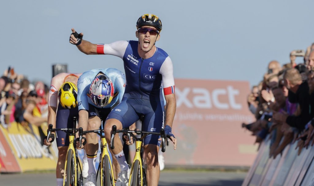 Christophe Laporte sacr&eacute; Champion d'Europe 2023 au Col du VAM