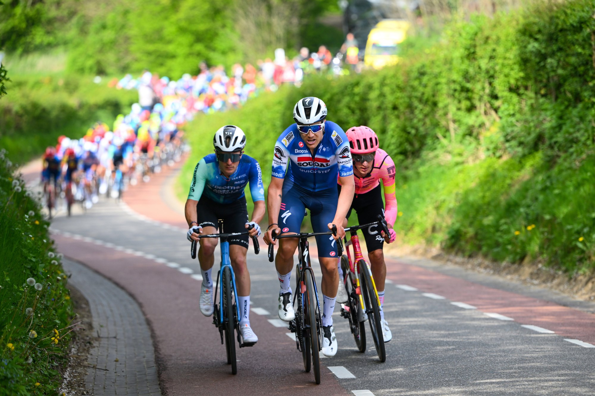 Paul Lapeira s'est port&eacute; &agrave; l'attaque dans le final de l'Amstel Gold Race 2024