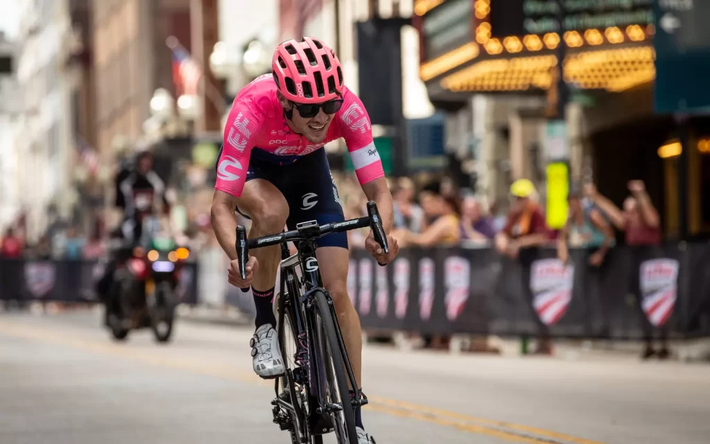 Alex Howes met un terme &agrave; sa carri&egrave;re