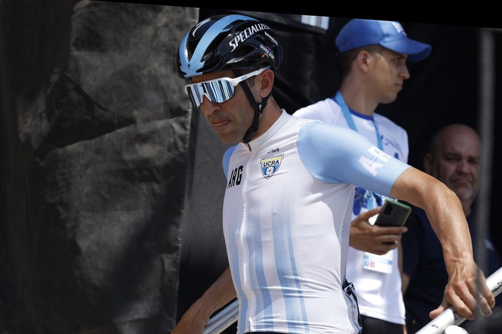 Maximiliano Richeze annonce sa retraite et &eacute;gratigne Mark Cavendish