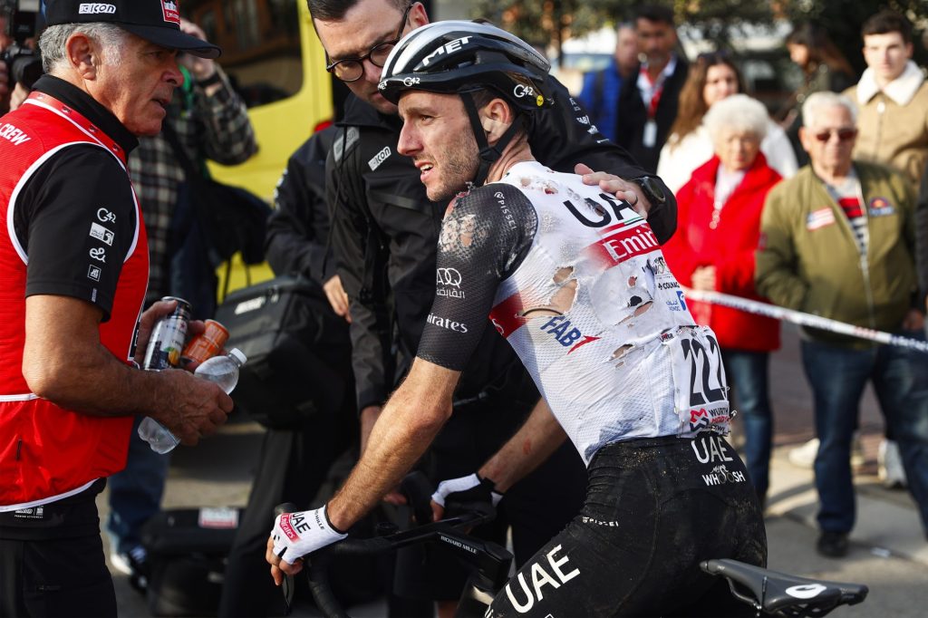 Adam Yates perd tout d&egrave;s la 1e &eacute;tape du Tour de Catalogne