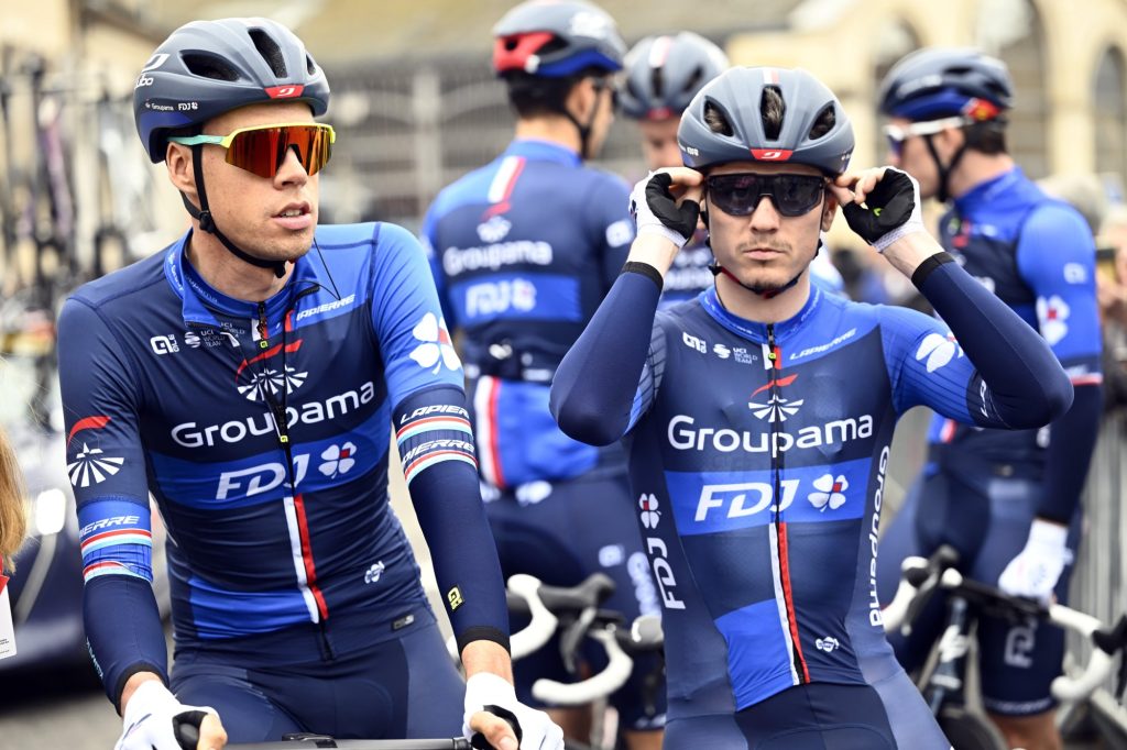 David Gaudu grapille du temps sur Paris-Nice gr&acirc;ce &agrave; Arnaud D&eacute;mare : &laquo;&nbsp;Un beau coup&nbsp;&raquo;