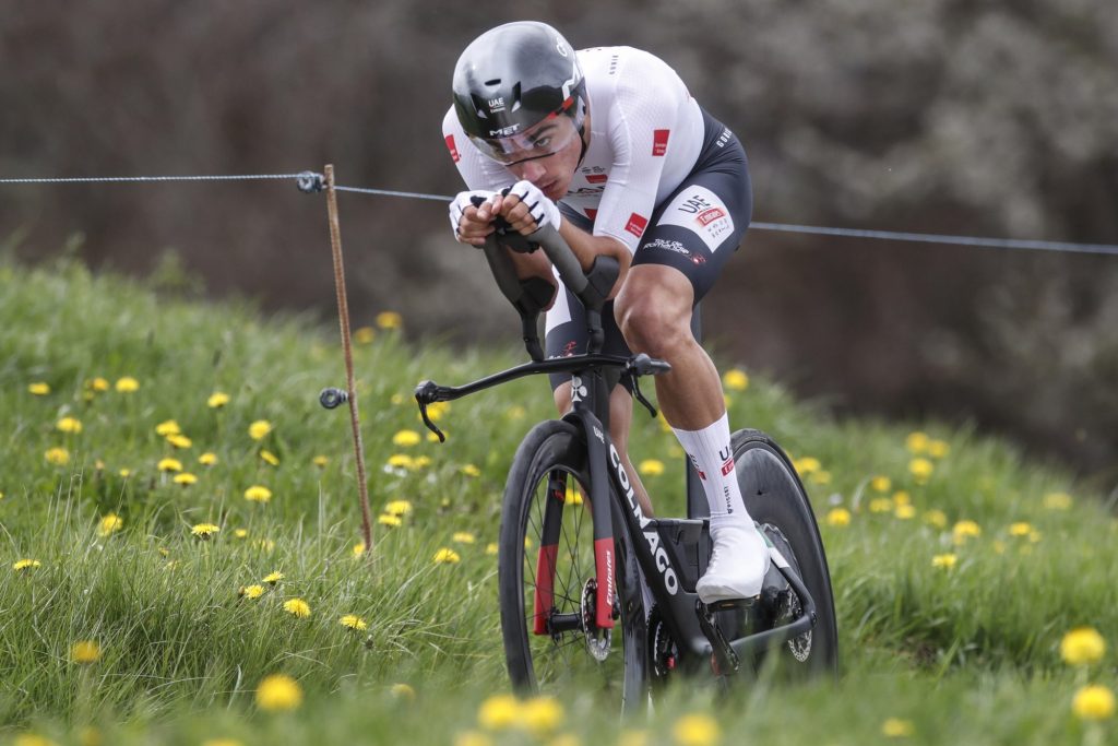 Juan Ayuso signe un retour gagnant sur la 3e &eacute;tape du Tour de Romandie