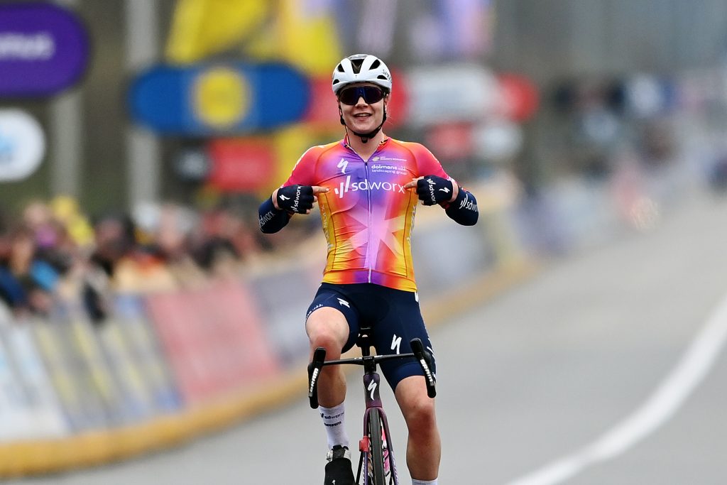 Lotte Kopecky double la mise sur le Tour des Flandres Femmes