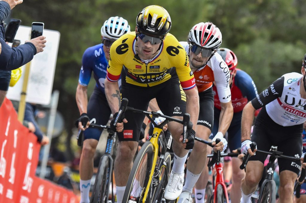 Primoz Roglic connait ses &eacute;quipiers pour le Giro 2023