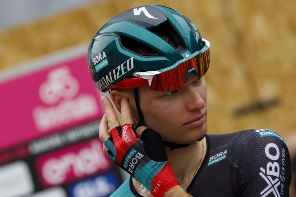 Aleksandr Vlasov abandonne le Giro 2023