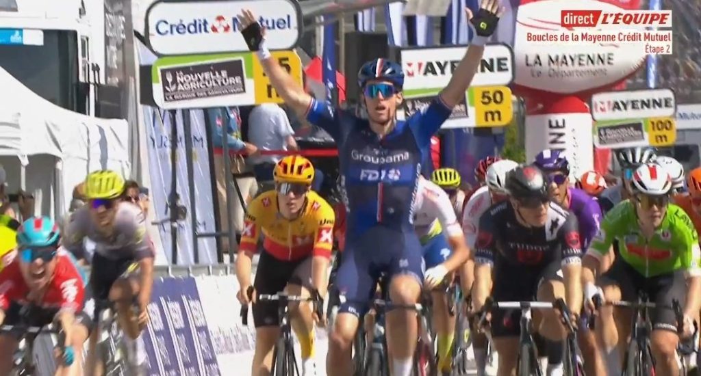 Arnaud D&eacute;mare gagne enfin sur les Boucles de la Mayenne