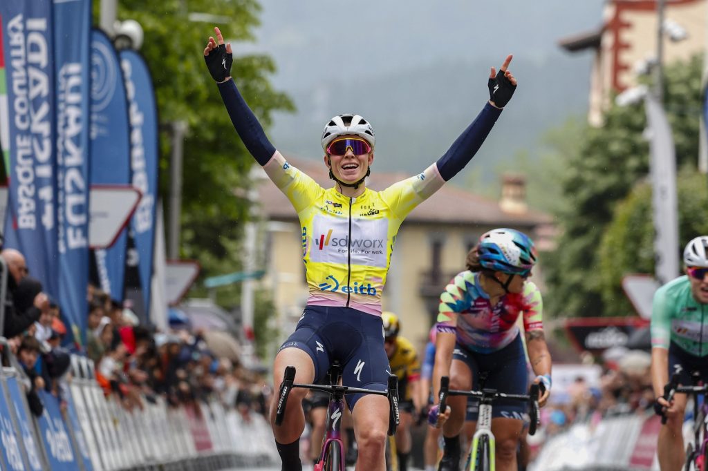 Demi Vollering double la mise sur l&rsquo;Itzulia Women