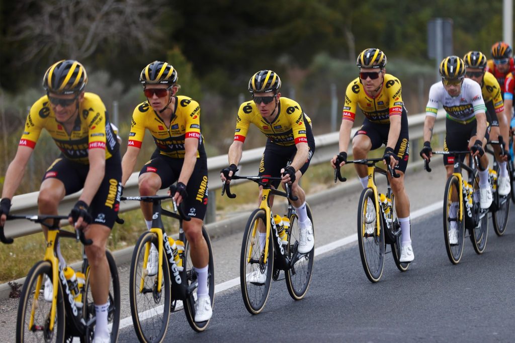 Touch&eacute;e par le Covid, Jumbo-Visma change sa compo pour le Giro 2023