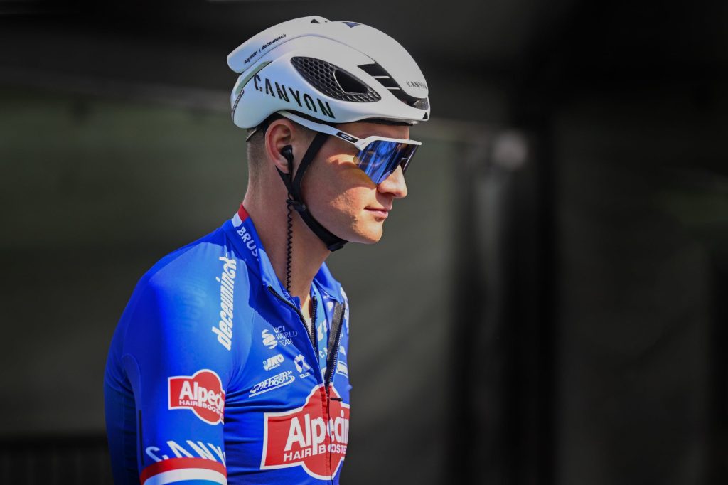 Mathieu van der Poel pr&eacute;pare le Tour de France en Belgique