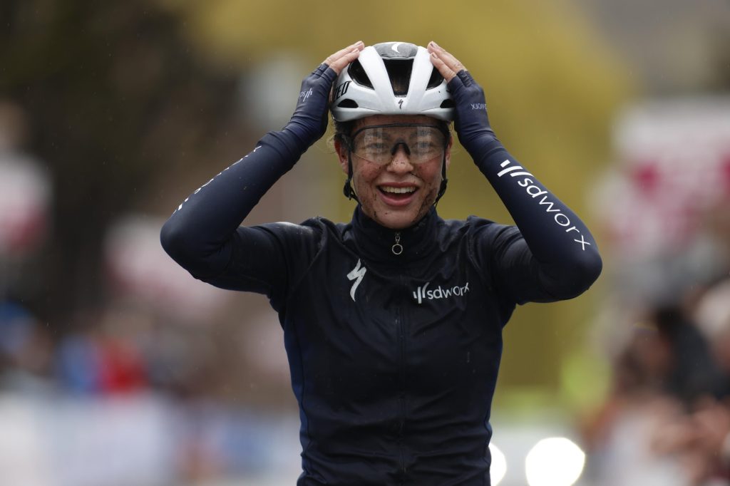 SD Worx signe un tripl&eacute; sur la 2e &eacute;tape du Tour de Thuringe
