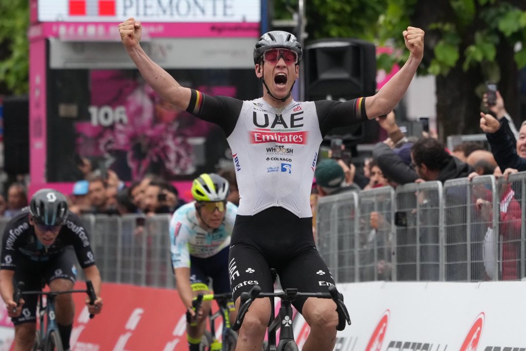 Pascal Ackermann enl&egrave;ve la 11e &eacute;tape du Giro 2023