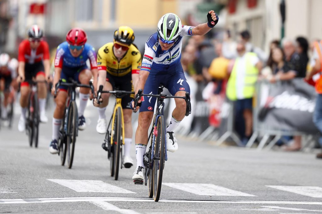 Ashleigh Moolman-Pasio surgit sur la premi&egrave;re &eacute;tape du Tour des Pyr&eacute;n&eacute;es