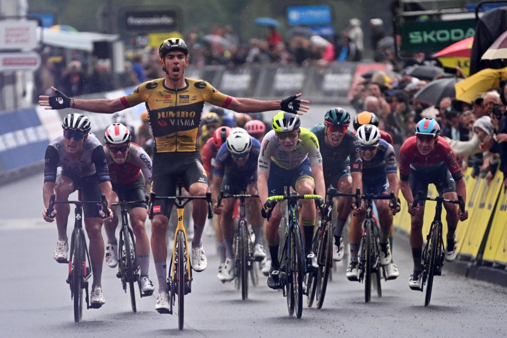 Christophe Laporte s&rsquo;impose de justesse sur la 1e &eacute;tape du Crit&eacute;rium du Dauphin&eacute;
