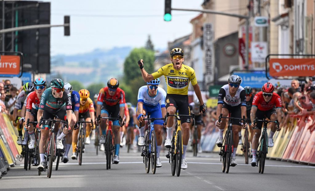 Christophe Laporte double la mise sur le Crit&eacute;rium du Dauphin&eacute;