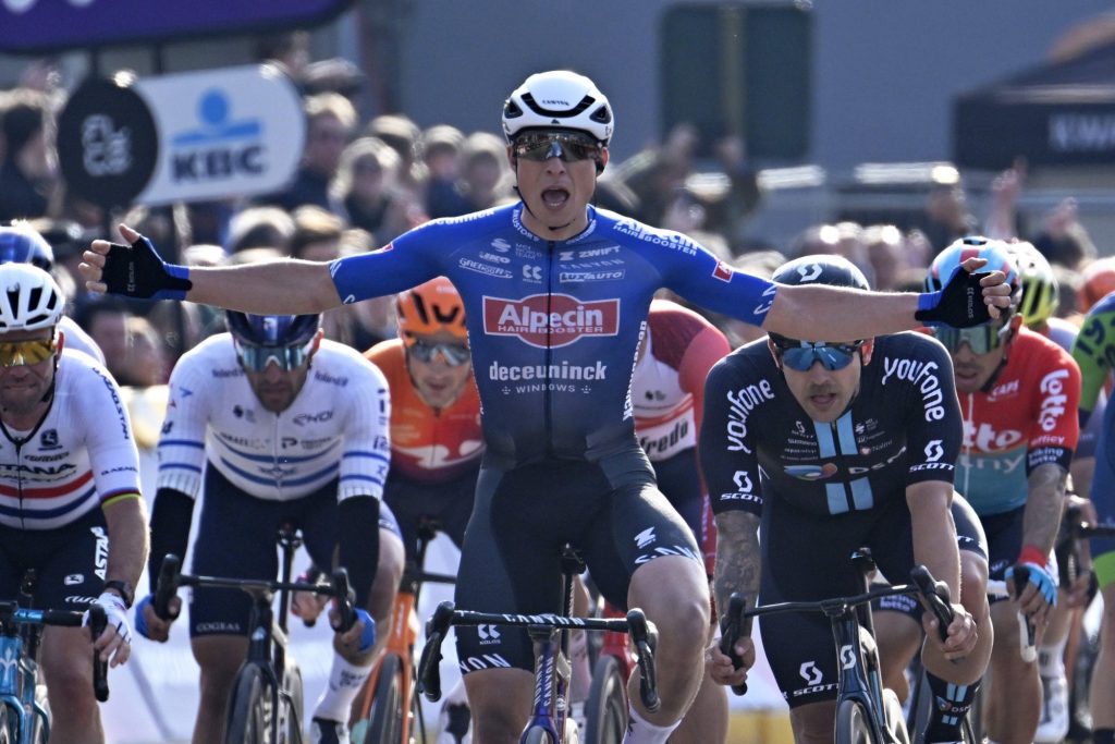 Jasper Philipsen vise le maillot vert du Tour de France 2023