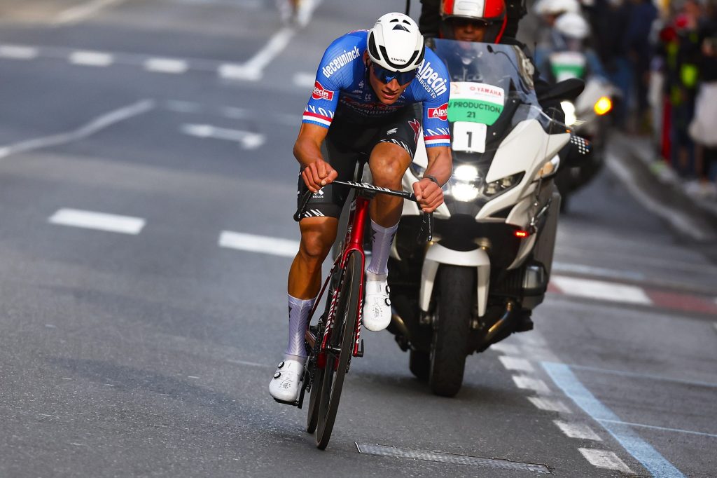 Mathieu van der Poel vise une &eacute;tape du Tour de France et les Mondiaux
