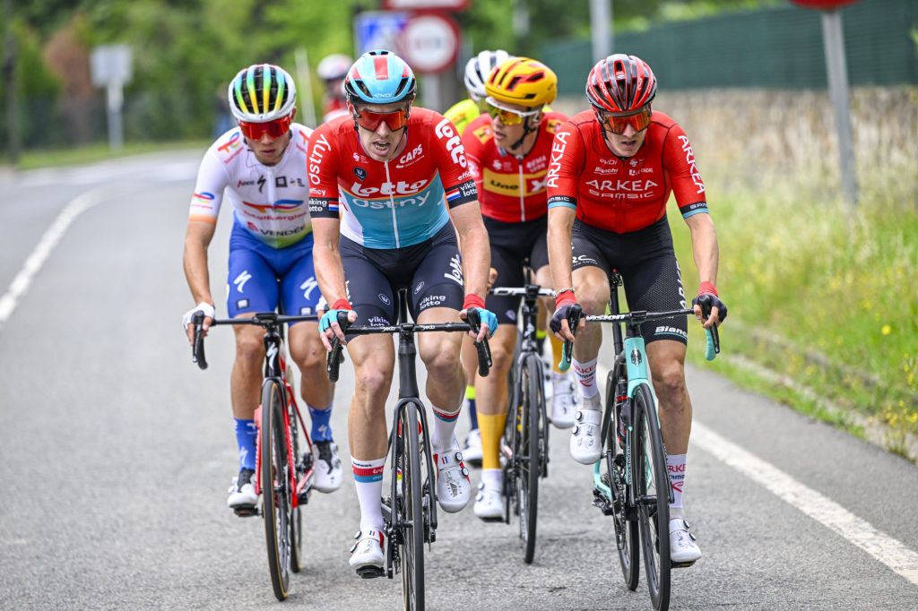 DIRECT : 5 coureurs &eacute;chapp&eacute;s sur la 1e &eacute;tape du Tour de France 2023