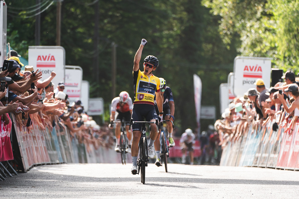 Romain Gr&eacute;goire remporte le Tour du Limousin 2023