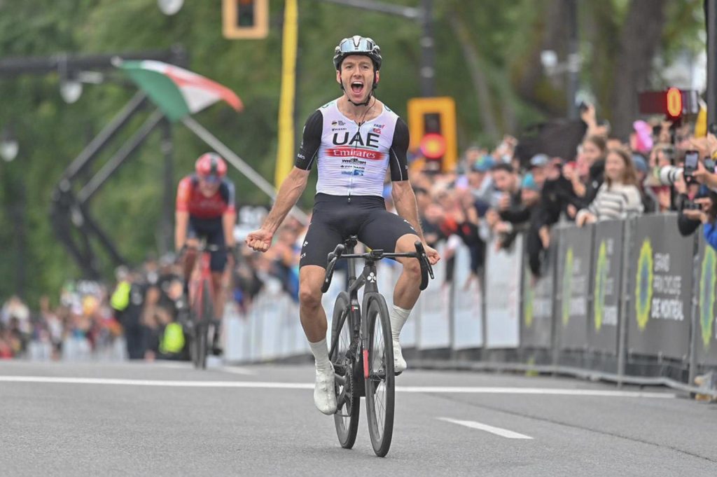 Adam Yates remporte le Grand Prix de Montr&eacute;al