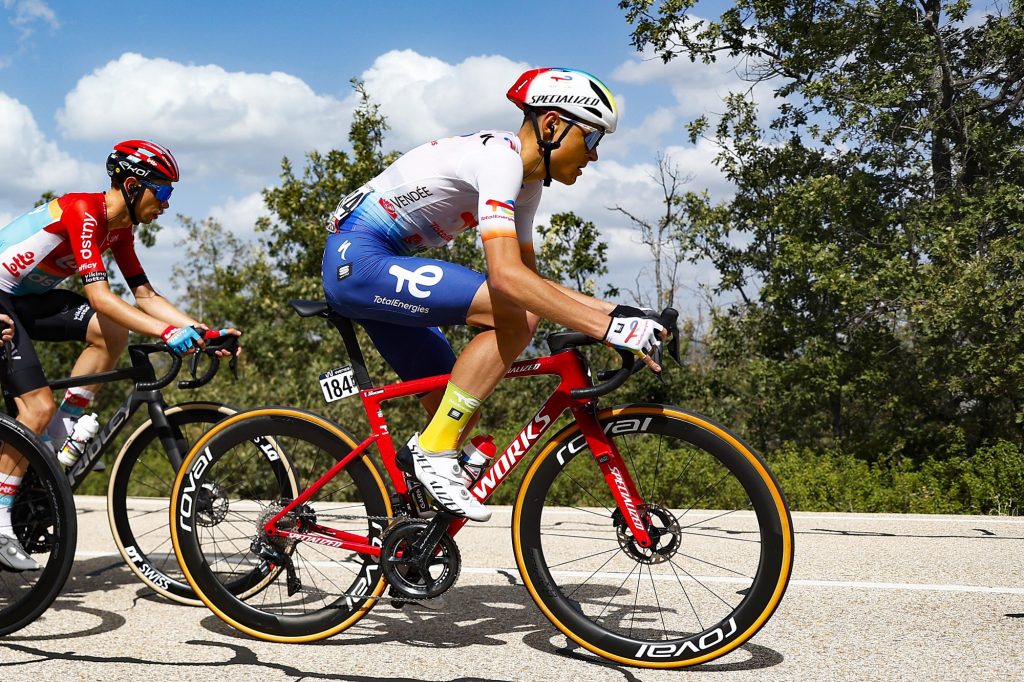 Alan Jousseaume se fracture la hanche sur La Vuelta