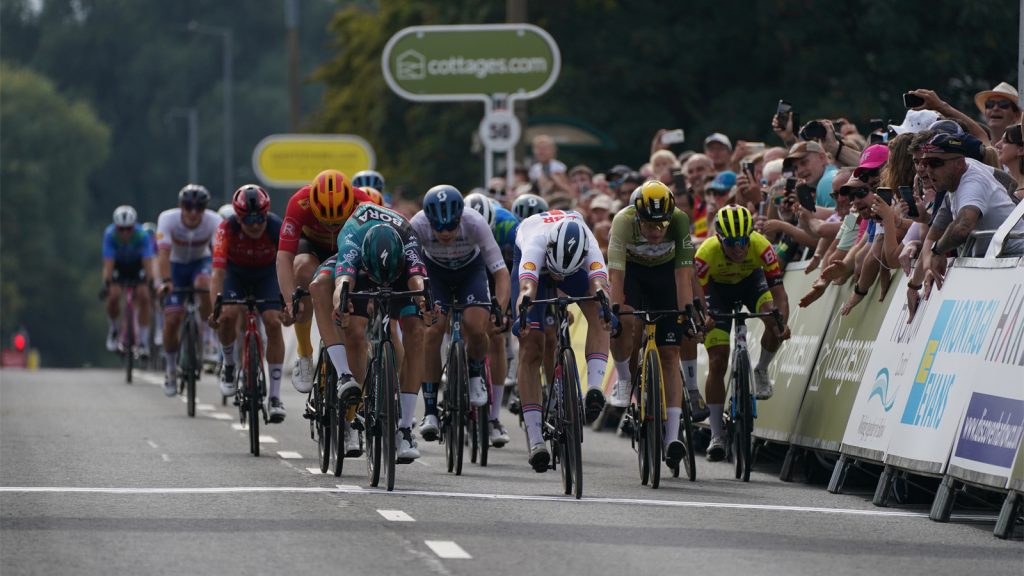 Danny Van Poppel met fin &agrave; l&rsquo;h&eacute;g&eacute;monie Jumbo-Visma sur le Tour de Grande-Bretagne