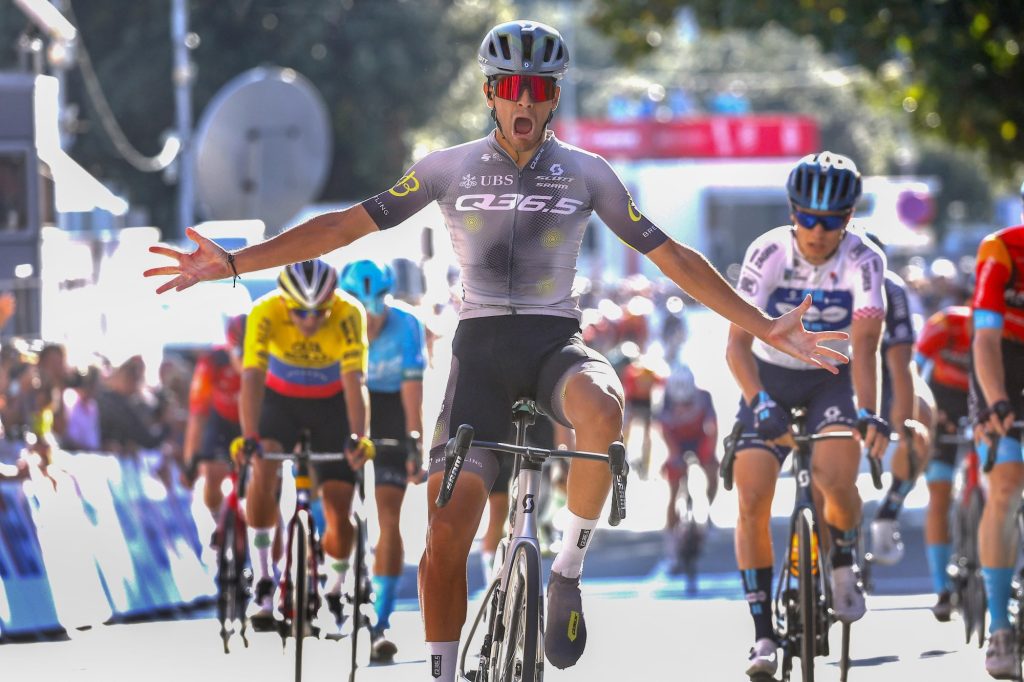 Nicol&ograve; Parisini tire son &eacute;pingle du jeu sur la CRO Race