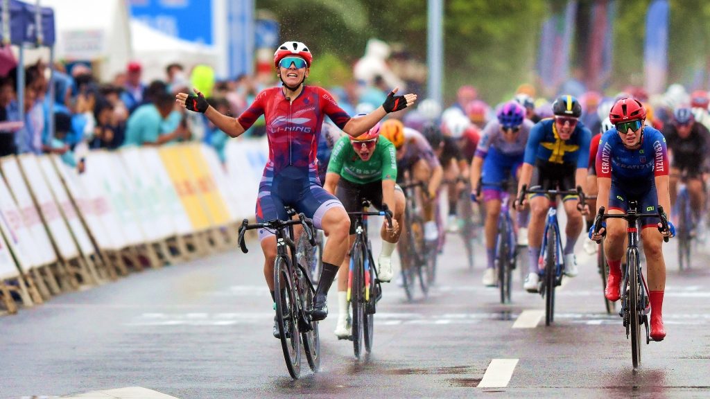 Hanna Tserakh bat les World Teams au Tour de Chongming