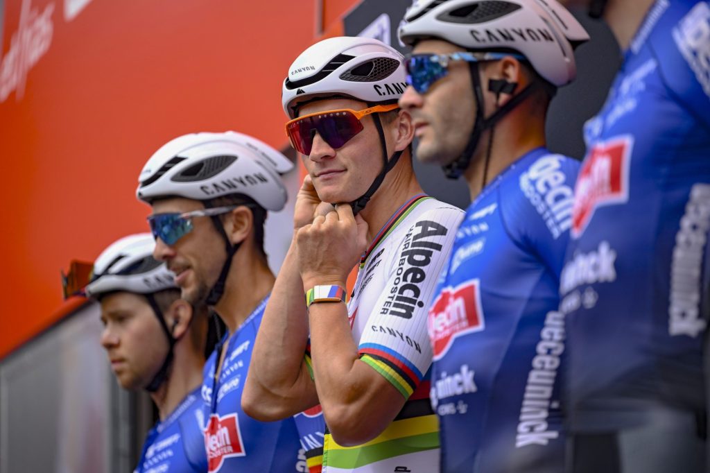Alpecin-Deceuninck : l&rsquo;effectif pour la saison 2024 avec van der Poel et Philipsen