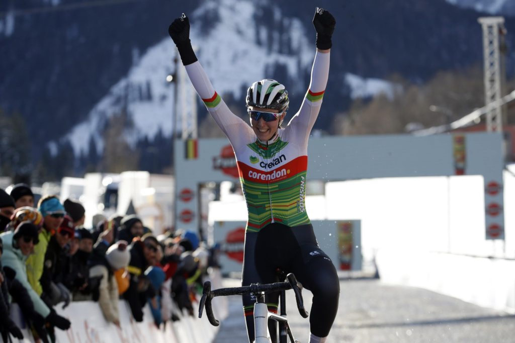 Manon Bakker cr&eacute;e la surprise et s&rsquo;impose &agrave; Val di Sole