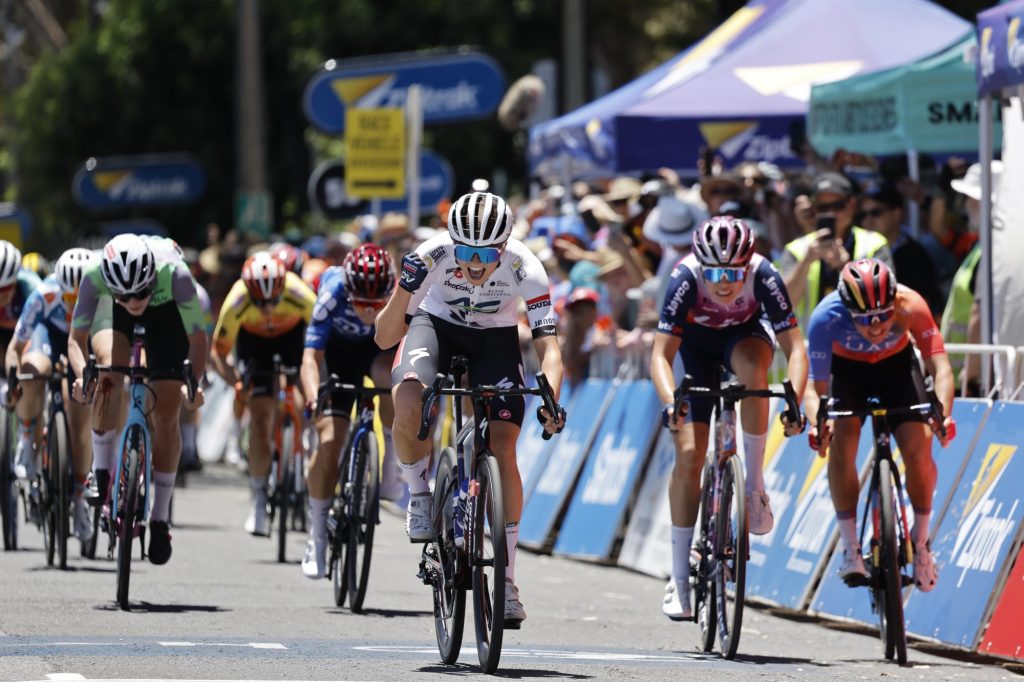 Ally Wollaston remporte la 1ere &eacute;tape du Tour Down Under Femmes 2024