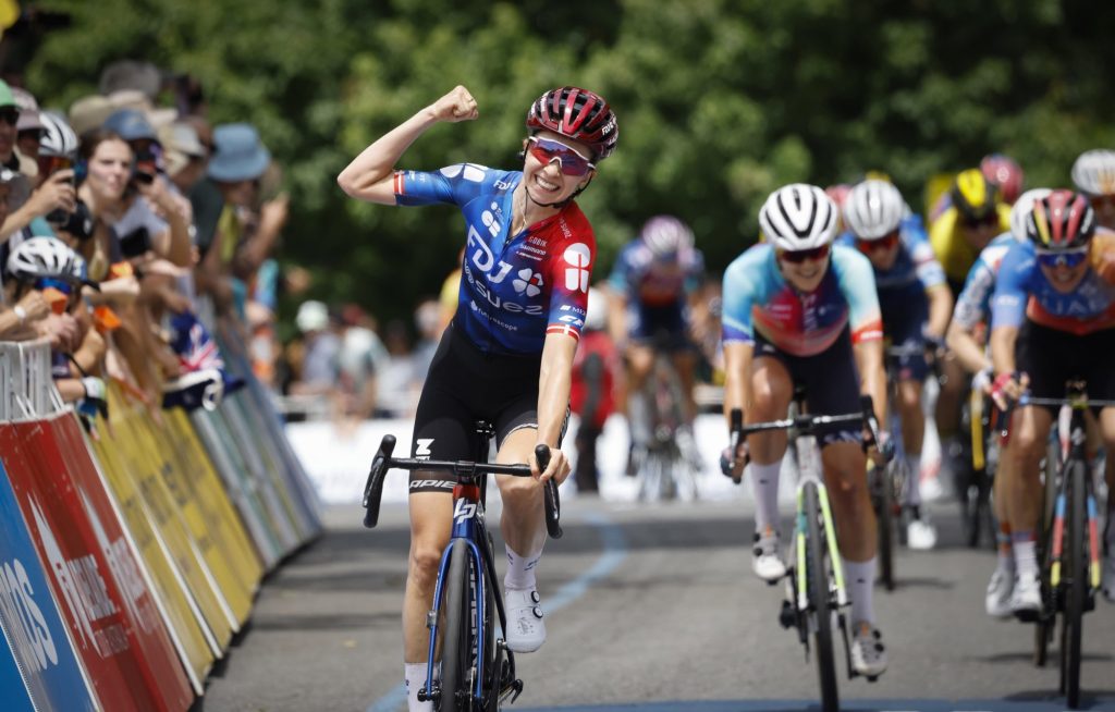 Cecilie Ludwig fait coup double sur la 2e &eacute;tape du Tour Down Under Femmes 2024