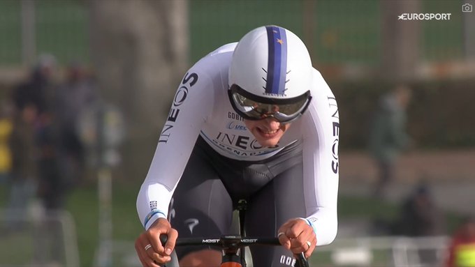 Josh Tarling au dessus du lot sur la 1e &eacute;tape de O Gran Camino 2024
