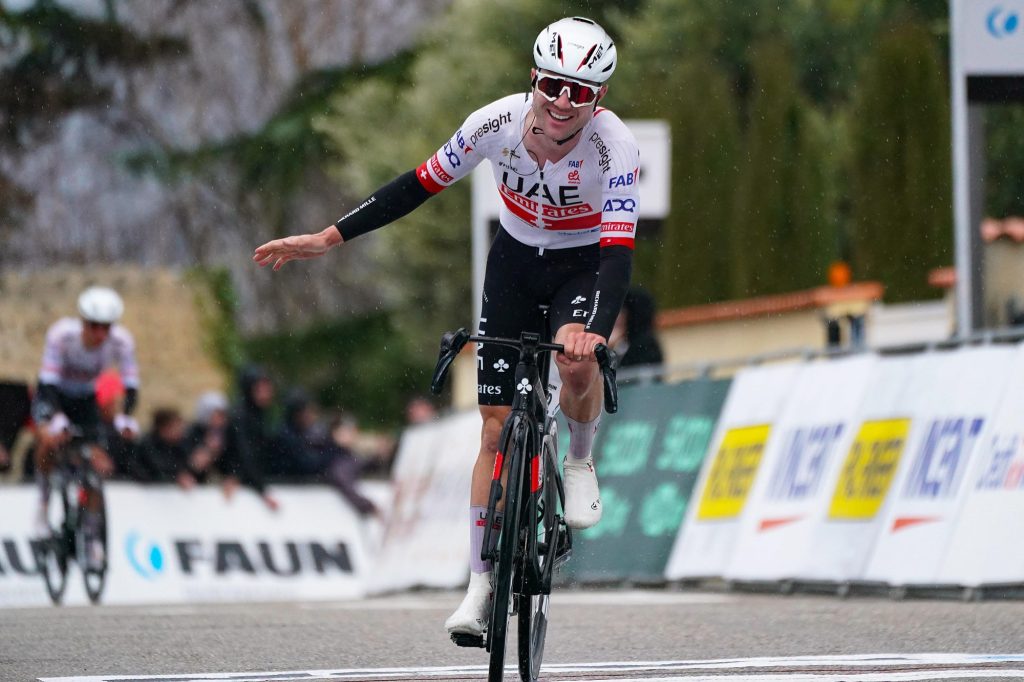 Marc Hirschi en solitaire sur la Faun Drome Classic 2024