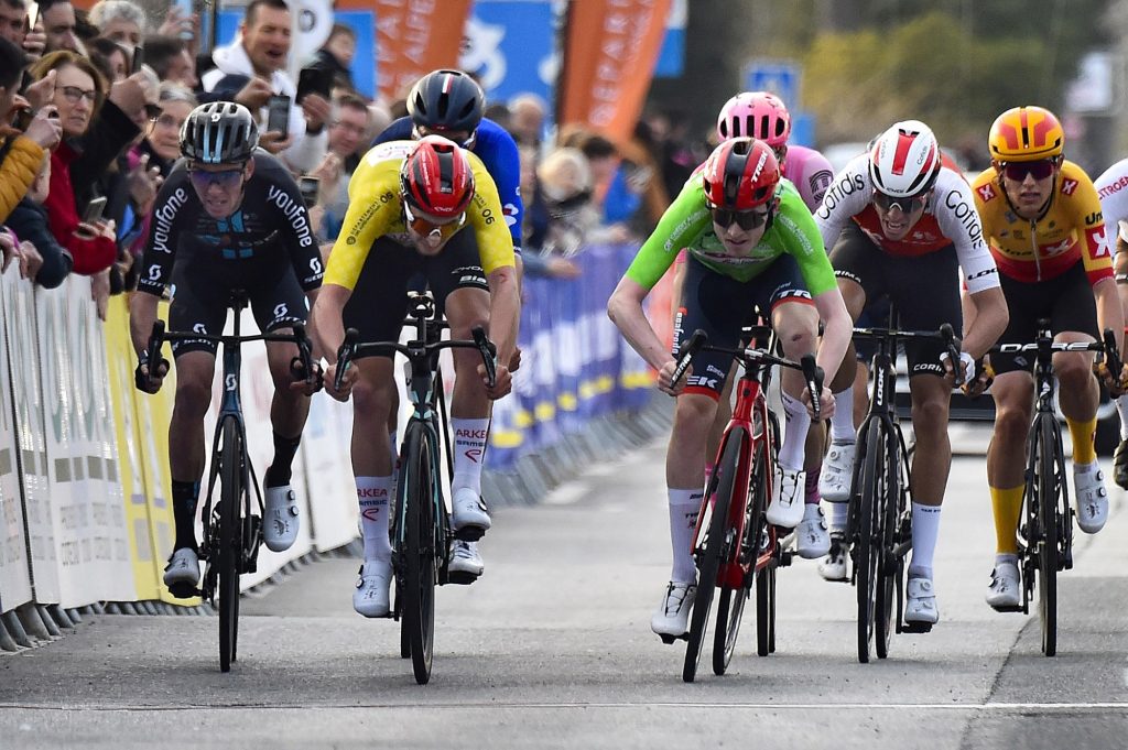 Comment regarder le Tour des Alpes-Maritimes 2024 en direct &agrave; la TV ?