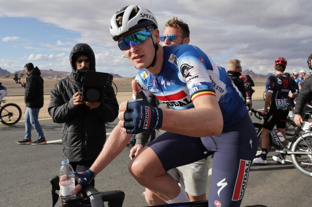 Tim Merlier vainqueur sur l&rsquo;AlUla Tour : &laquo;&nbsp;Une journ&eacute;e typiquement belge&nbsp;&raquo;
