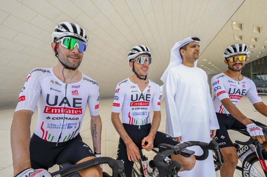La liste des coureurs engag&eacute;s et les favoris de l&rsquo;UAE Tour 2024