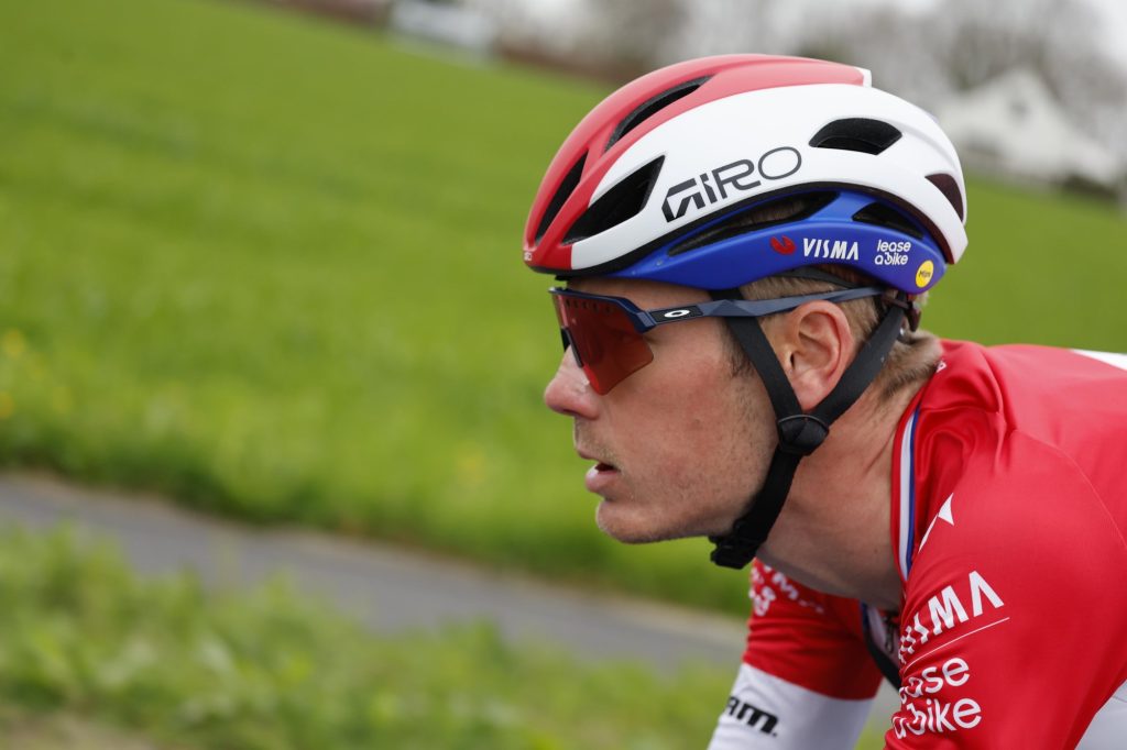 Dylan van Baarle au d&eacute;part du Tour des Flandres 2024 ?