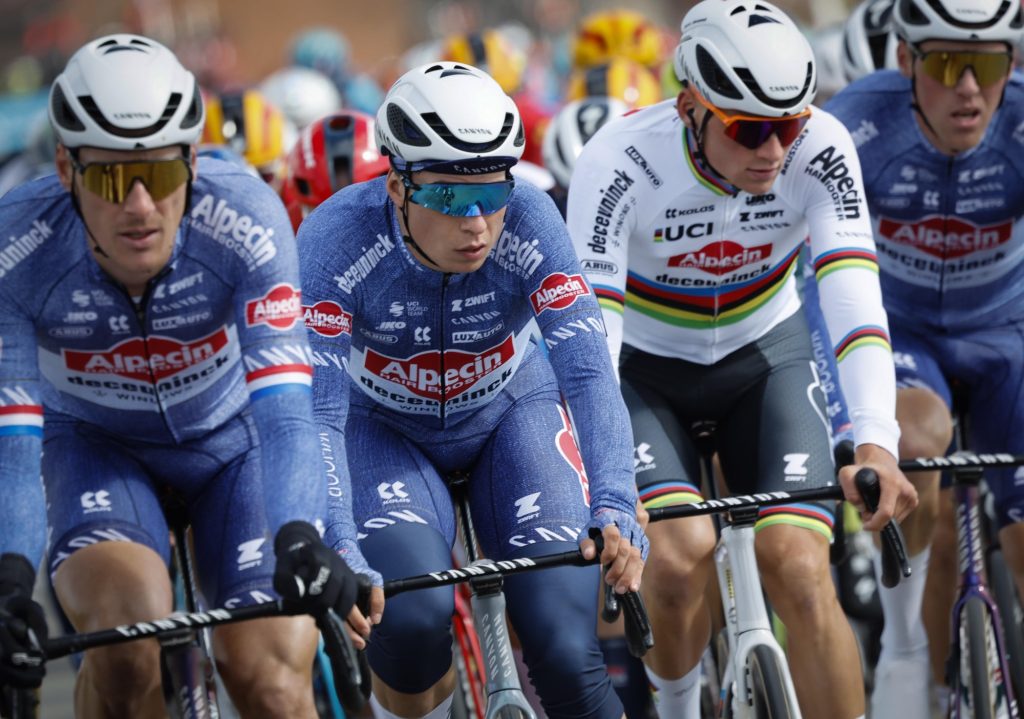 Jasper Philipsen absent au Tour des Flandres 2024