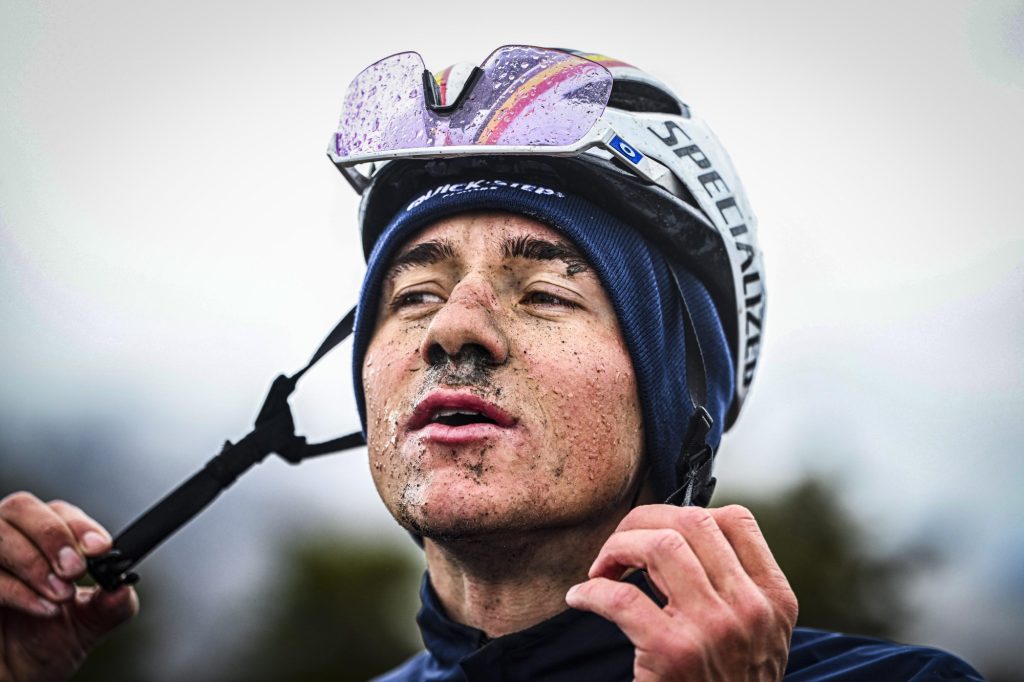 Remco Evenepoel : &laquo;&nbsp;La course est loin d&rsquo;&ecirc;tre termin&eacute;e&nbsp;&raquo;