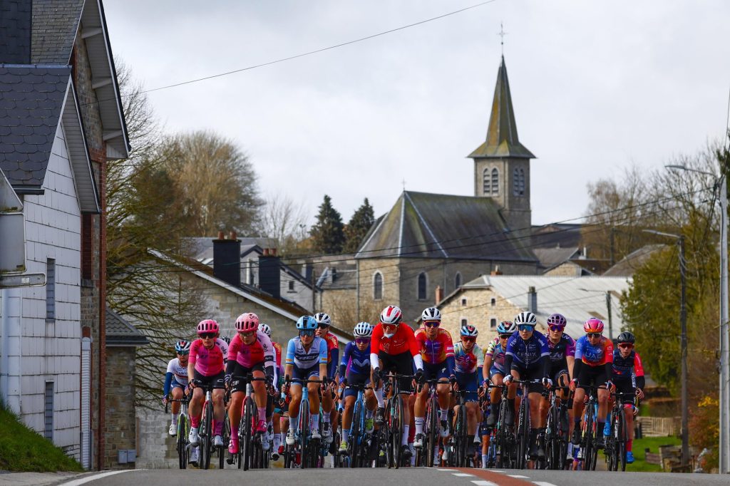 La pr&eacute;sentation de Li&egrave;ge-Bastogne-Li&egrave;ge Femmes 2024 : parcours, engag&eacute;es, diffusion TV