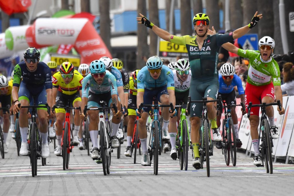 Giovanni Lonardi remporte finalement la 3e &eacute;tape du Tour de Turquie 2024