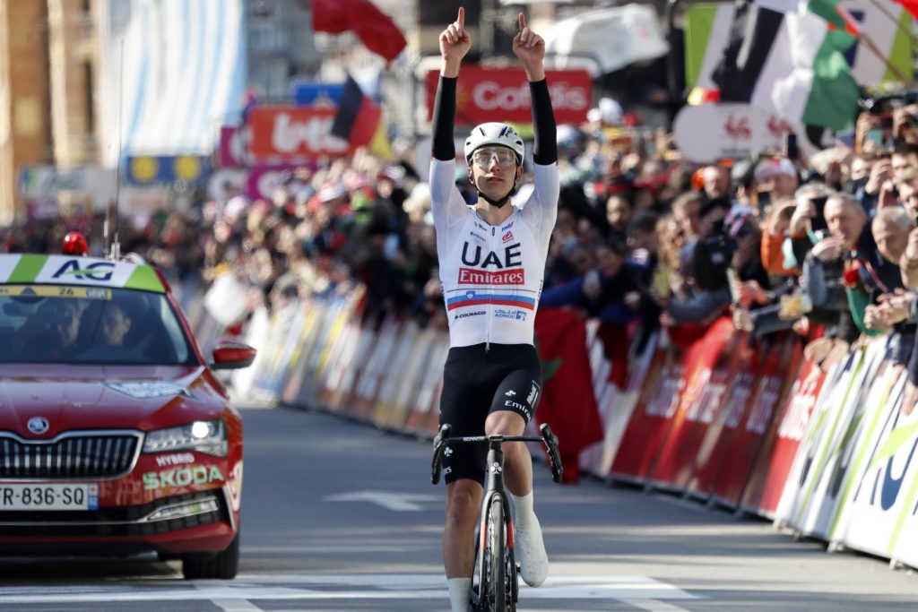 Tadej Pogacar a rendu hommage &agrave; la maman d'Urska Zigart, sa compagne, d&eacute;c&eacute;d&eacute;e il y a deux ans jour pour jour, en remportant Li&egrave;ge-Bastogne-Li&egrave;ge 2024