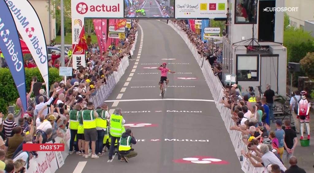 Alberto Bettiol renverse les Boucles de la Mayenne 2024 sur la 2e &eacute;tape