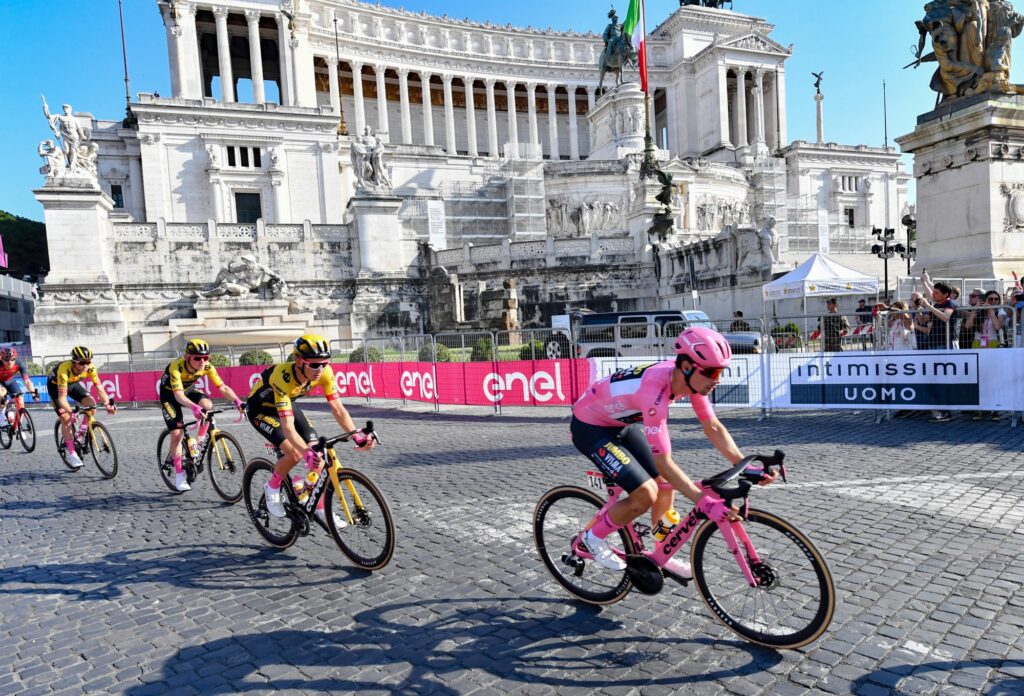 Giro 2024 en direct : suivez les &eacute;tapes du Tour d&rsquo;Italie en live