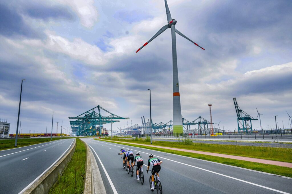 La pr&eacute;sentation de l&rsquo;Antwerp Port Epic 2024 : parcours, participants et diffusion TV