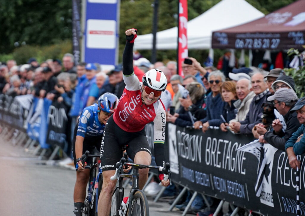 Sarah Roy remporte la 2e &eacute;tape du Bretagne Ladies Tour 2024