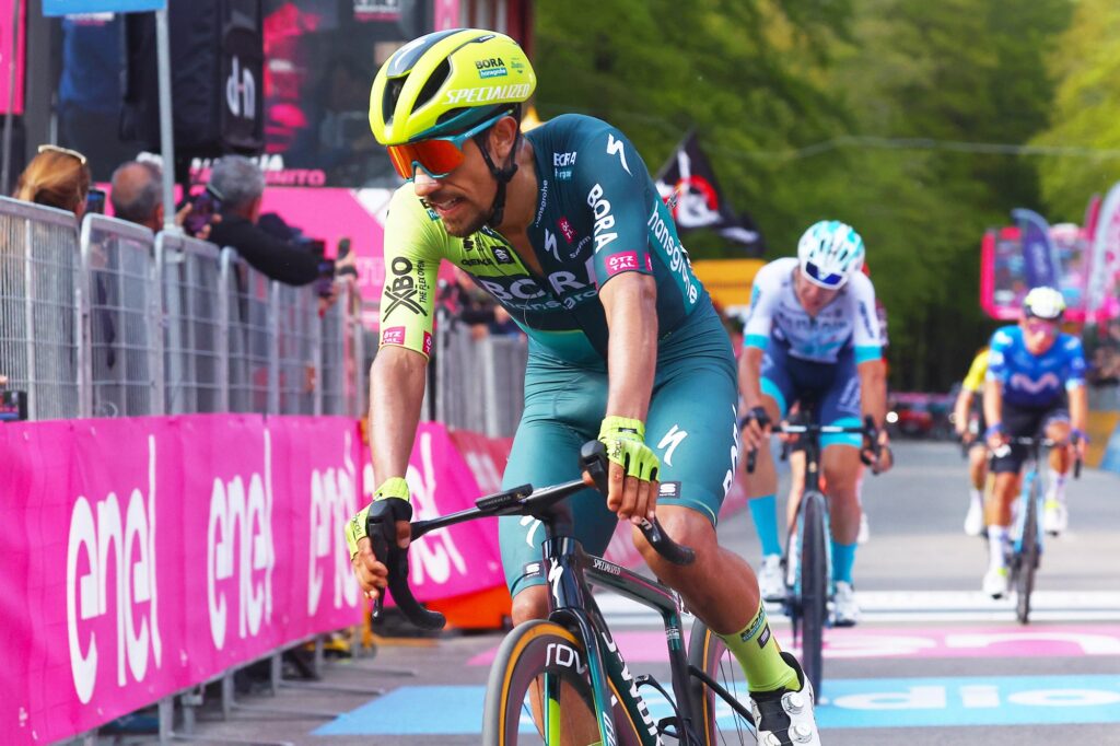 Daniel Felipe Martinez : &laquo;&nbsp;Incroyable Pogacar&nbsp;&raquo;