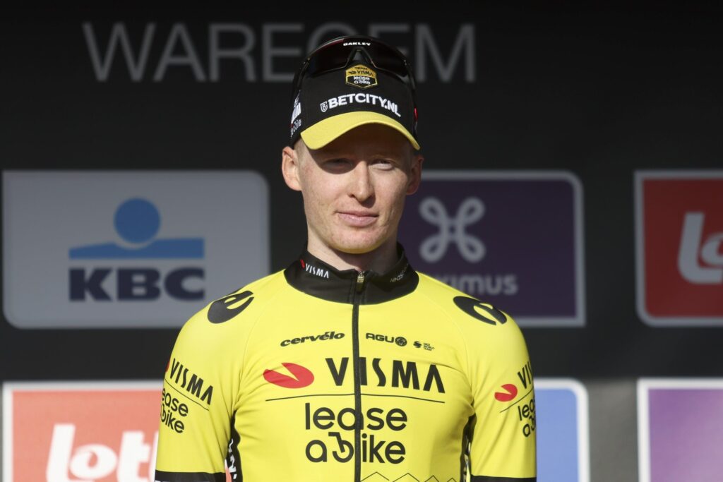 Visma-Lease a Bike avec Kuss et Jorgenson sur le Crit&eacute;rium du Dauphin&eacute; 2024