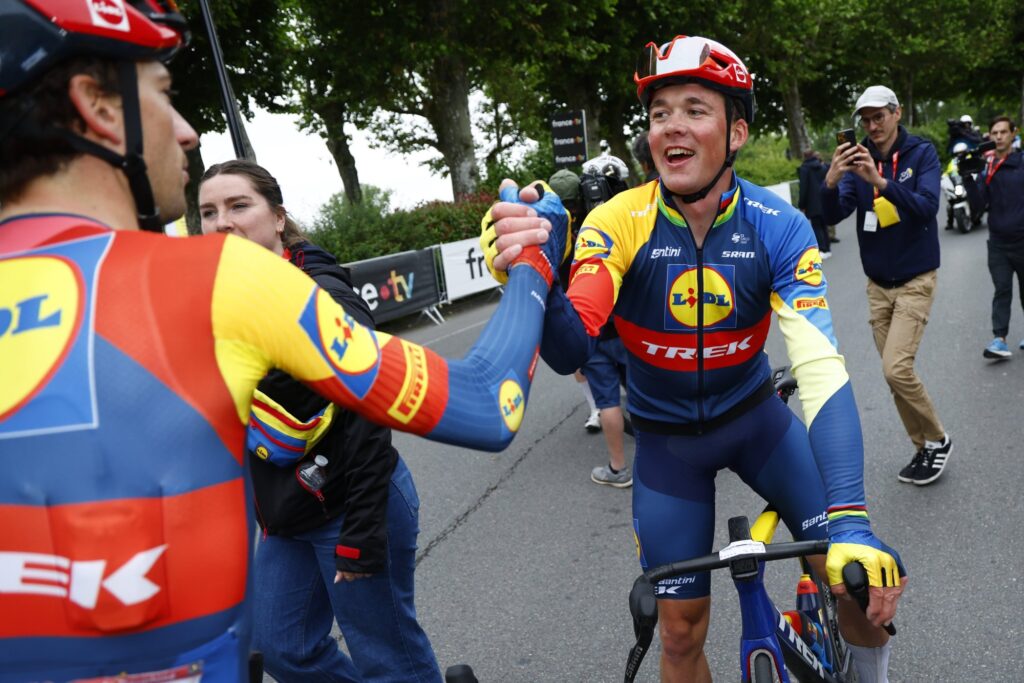 R&eacute;sultat : Le classement complet de la 1e &eacute;tape du Crit&eacute;rium du Dauphin&eacute; 2024